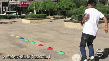 足球绕桩有什么技巧（足球训练：周清彬绕转盘带训练合集（从入门到进阶））