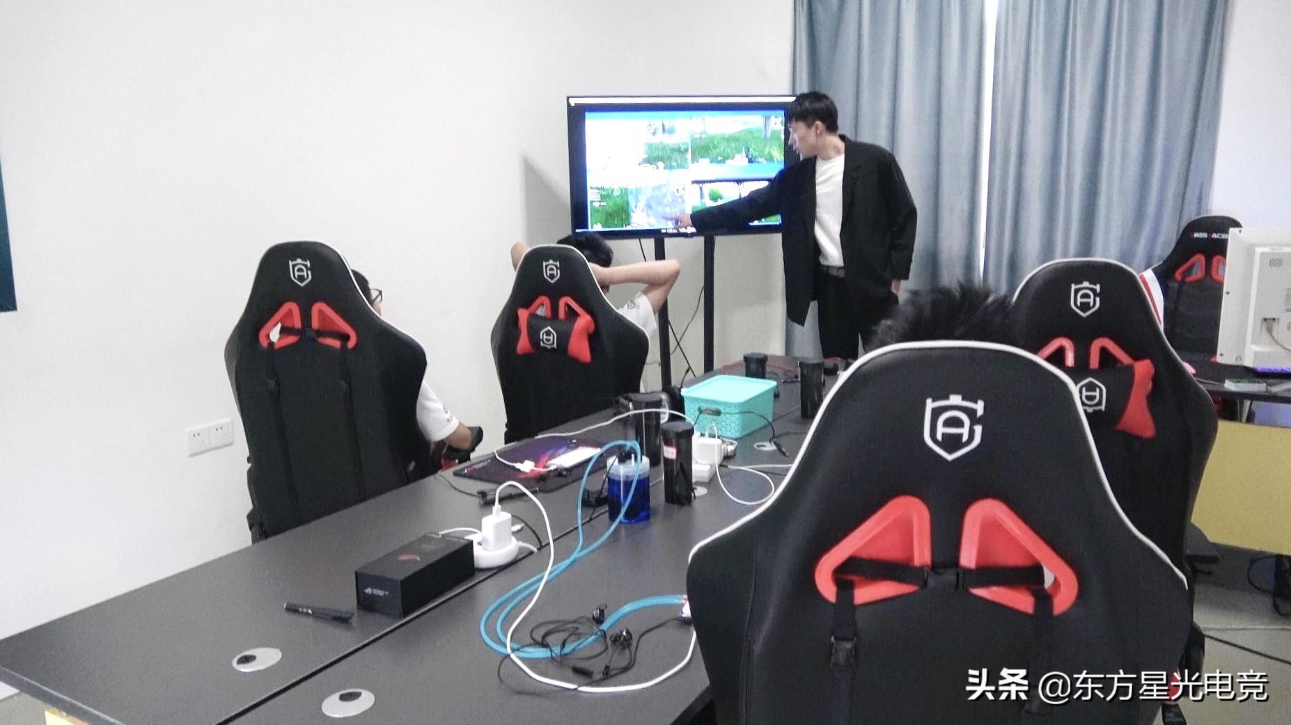 电竞学院的条件（电竞学校录取条件学历有什么要求？入学满足这些条件）