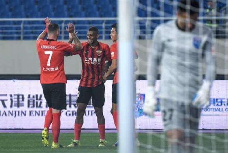 中超u23调整什么看漫（海港再遇难题！国青小将归队，“U23政策”重启后如何调整阵容）