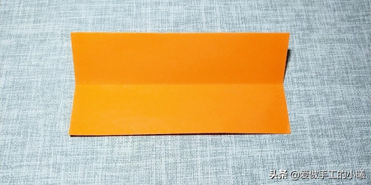 折一个火焰剑（几步就能完成的折纸宝剑，简单好玩不伤人，90后的记忆）