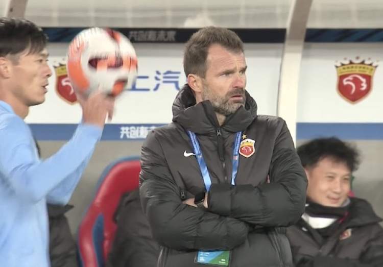 中超u23调整什么看漫（海港再遇难题！国青小将归队，“U23政策”重启后如何调整阵容）