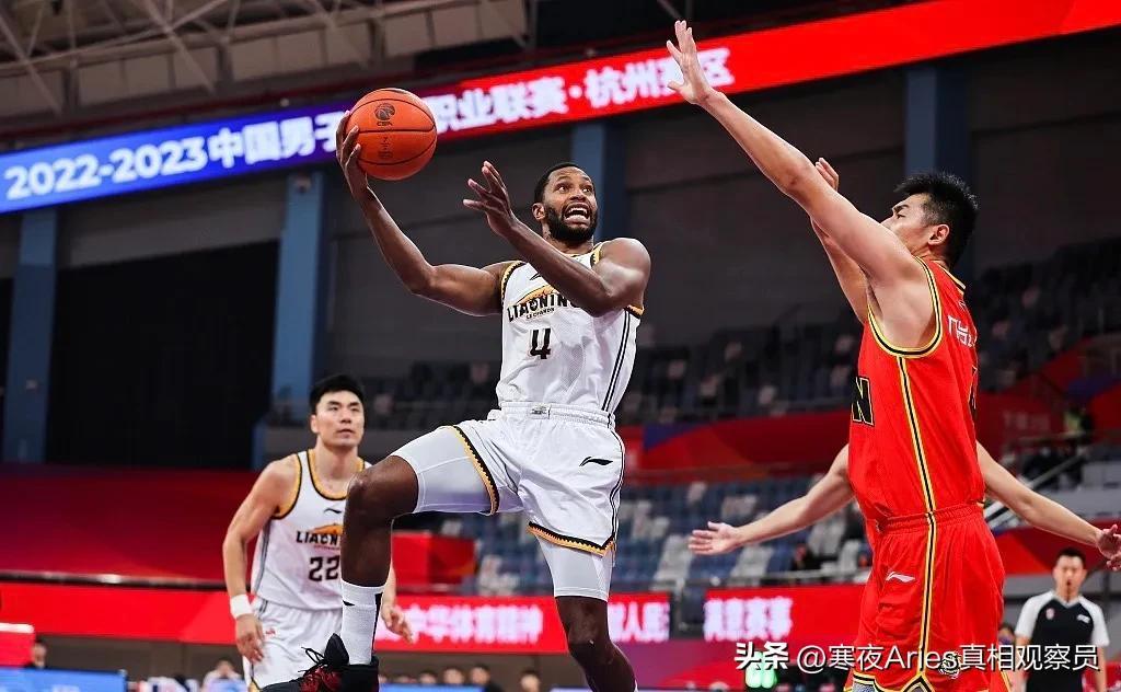 cba辽宁男篮比赛视频回放（赵继伟狂飙三分，付豪三节两双，辽宁胜吉林）