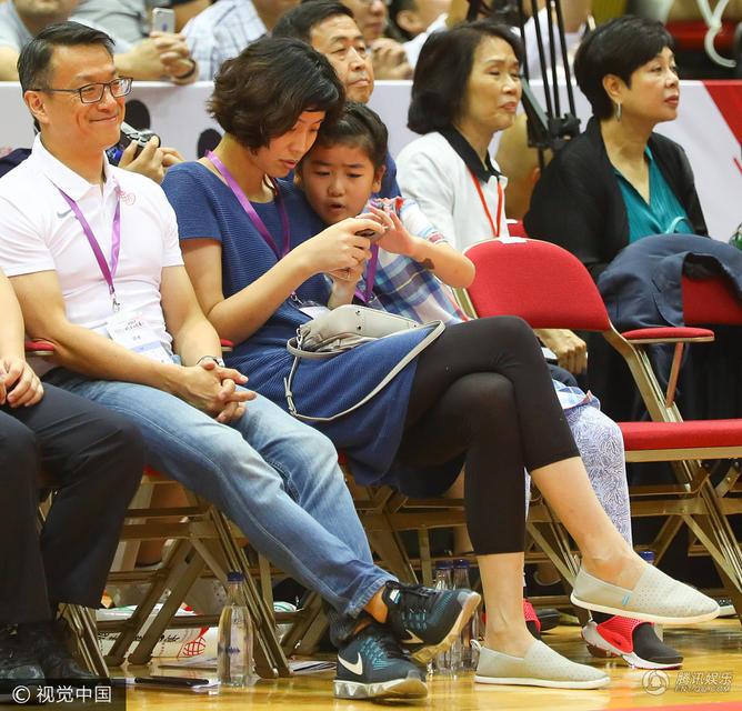 姚明的孩子多高（爸妈的基因很重要！姚明女儿才7岁，就逼近一米六了）