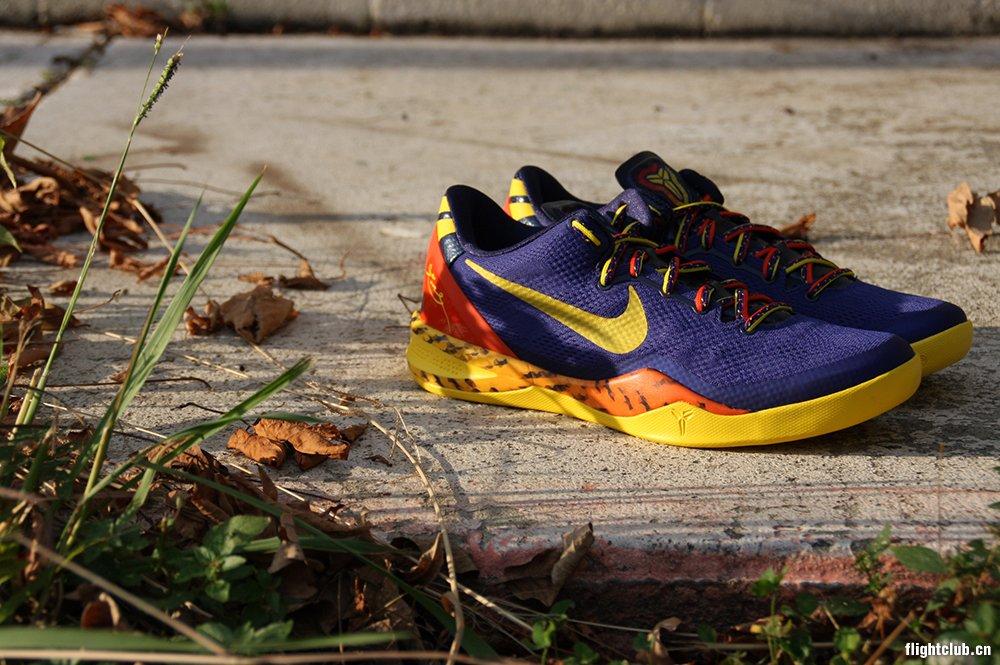 科比历代战靴（KOBE8代入坑篮球鞋经典配色回顾！Nike科比战靴NBA上脚）