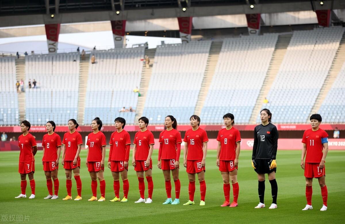 中国女足VS巴西女足（惨败！奥运会小组赛中国女足0-5巴西女足，女足一直在走下坡路）