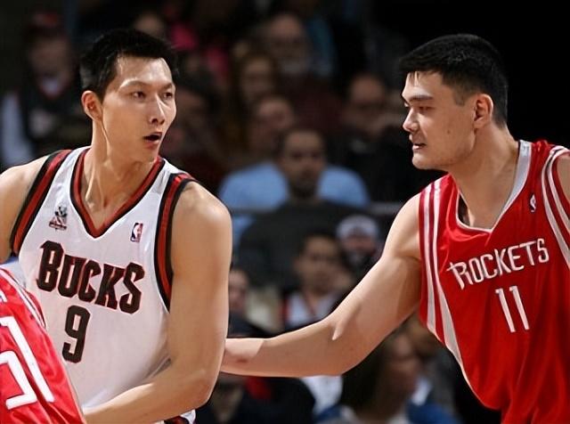 姚明nba比赛录像（回看15年前的今天，NBA赛场上的中国首次德比！姚明VS易建联）