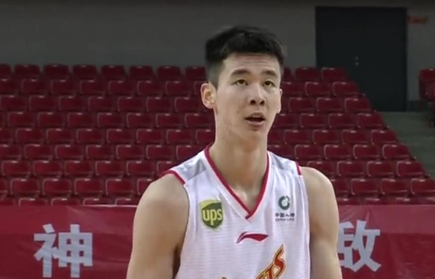篮球比赛3分钟能打多少分（男篮再出一位优秀后卫！国际篮球峰会表现出彩，3分钟砍下8分）